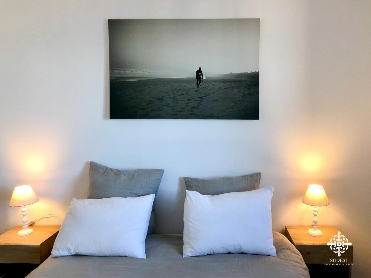 Infinito - Attico Sul Mare Apartment Весте Екстериор снимка